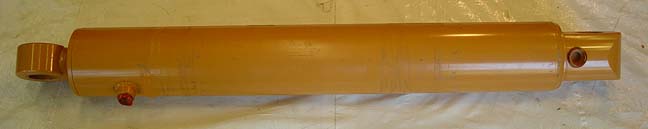 Case  Boom Cylinder