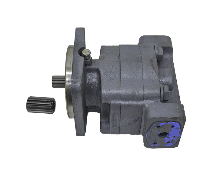 Deere  Hydraulic Pump