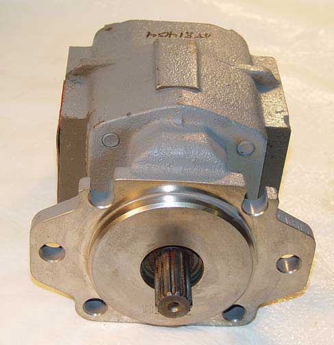 Deere  Hydraulic Pump