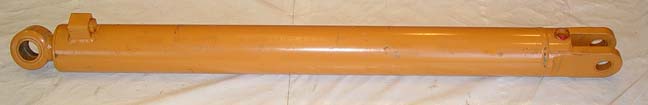 Case  Boom Cylinder