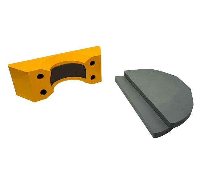Deere  Socket (w/ 2 Gussets)